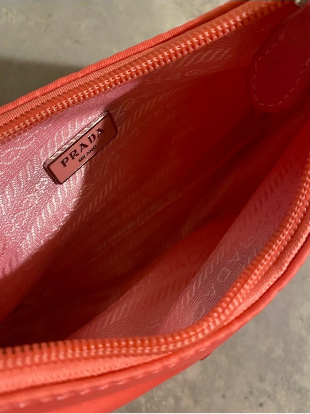 Pink Fashion Nylon Handbag - Picture 5 of 6